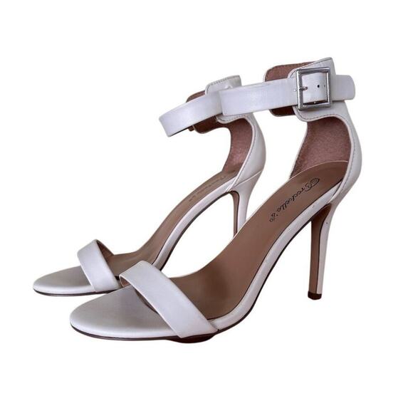 Breckelle’s Womens White Slingback Stiletto Heel Sandals Sz 7.5 Spring Bride - Picture 4 of 12